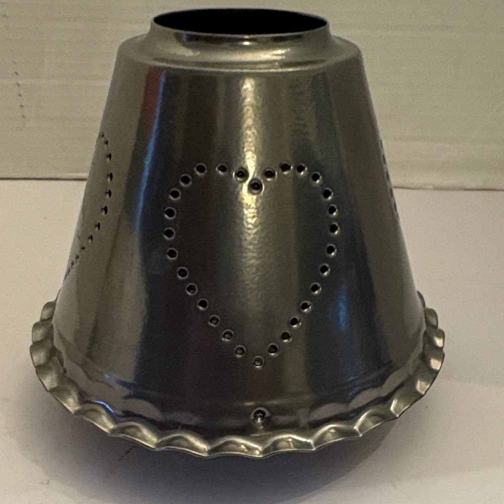 Metallic Heart Cutout Lamp Shade